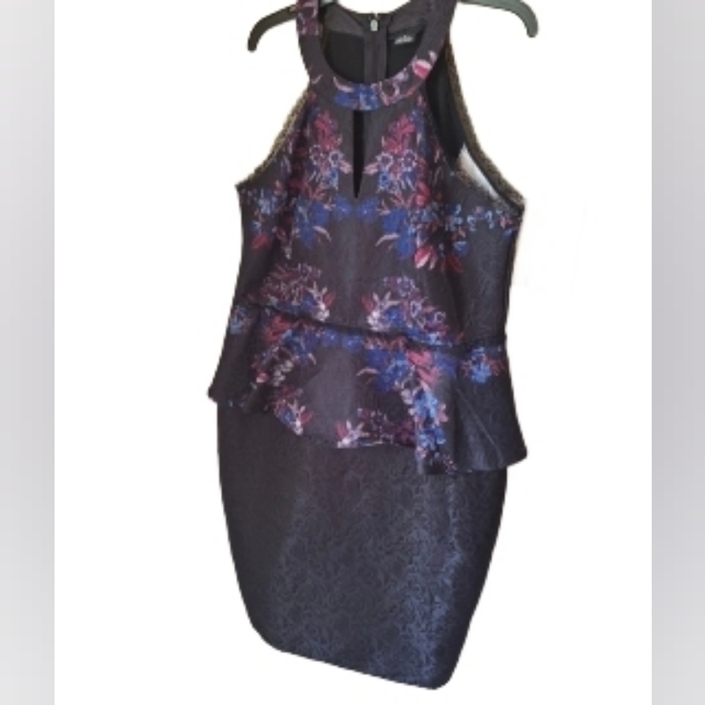 City Chic Black & Floral Textured Brocade Peplum Halter Mini Dress M (18)